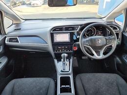 内装はルームクリーニング・除菌作業済みです。シートや内張りも綺麗な状態ですので　是非、一度ご来店のうえご確認ください！