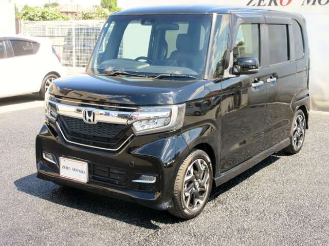 【各メーカーのお車を展示】トヨタ・ダイハツ・スズキ・ホンダ・スバル・マツダ・日産・国内各メーカーを埼玉県上尾市の展示場に展示しています。安い軽・燃費の良い車・荷室が広い車・広い軽・などなど展示中です。
