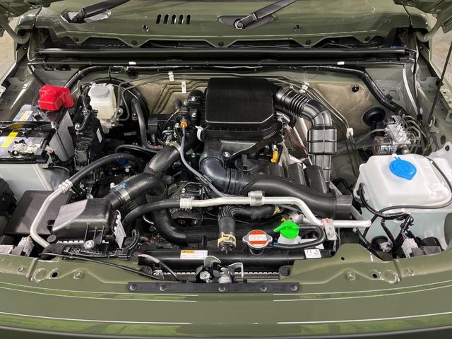 親切・丁寧な専門メカニックスタッフが応対！・車検・点検整備・事故等の修理などアフターサービスも安心。お車のカスタマイズもネクステージのサービススタッフまでご相談ください！
