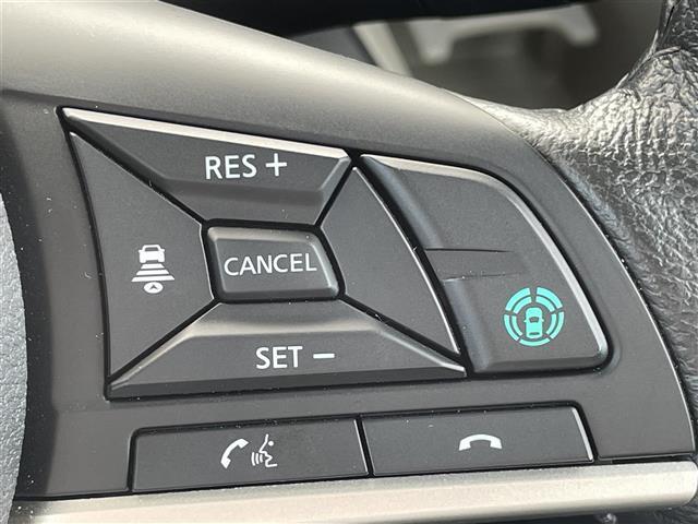 【マイパイロット（MI-PILOT）】速度標識や、ナビの情報からカーブや分岐を読み取って、車間距離と車線中央付近をキープし運転をサポートします！機能には限界があるためご注意ください。