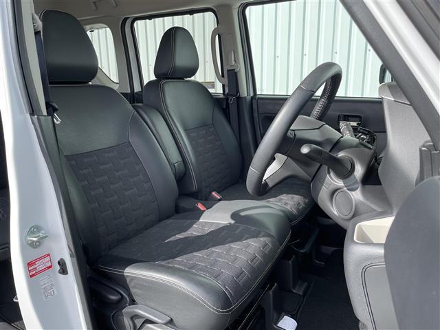 ◆1列目シート◆◆内装の除菌消臭◆車内の細菌やカビを除去しニオイの元となる菌の抑制をします。様々な物質に直接反応して酸化・分解します！納車前クリーニングの人気の一つです！