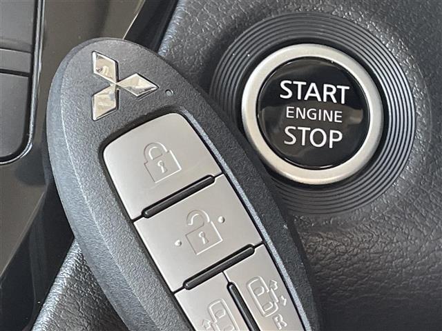 【スマートキー（エンジンスタートストップスイッチ）】スマートキー（電子キー）を持っていれば、スイッチを押すだけでエンジンをかけることができます！