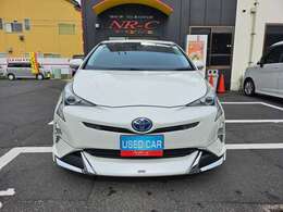 トヨタ　プリウス入荷しました☆