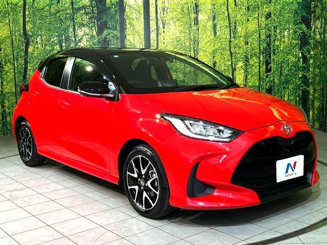 大好評のボディコーティング「弾スプラッシュコート」もご納車までに施工可能。通常のガラスコートと異なる、耐久年数6年の無機質ガラスコーティングが、ボディをキレイな状態に保ってくれます。