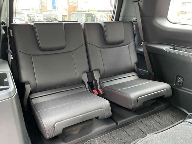 【オンラインで現車確認できます！！】LINEやFaceTimeを使用してのTV電話で現車LIVE中継確認ができます☆もしくは動画、写真をLINEでお送りも受付しております。TEL:0066-9711-433405　LINE@ID：【@cnu7955o】まで！