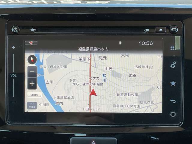 純正のナビになります。