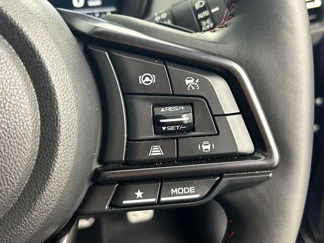 【　アダプティブクルーズコントロール　】設定した車速内で自動で加減速♪先行車との車間距離を適切に維持した追従走行が可能です♪