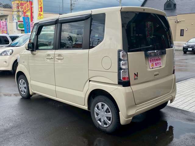 届出済未使用車を一人でも多くの方に提供できるよう専門のスタッフがしっかりと説明し、相談に乗らせていただきます！