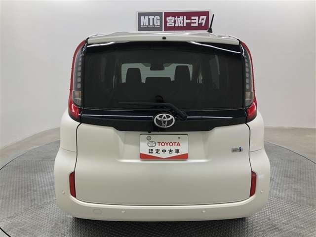 納車前にしっかり点検してお渡ししております。全店舗サービス工場も併設しております。納車後も安心してお任せ下さい。