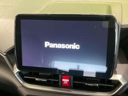 【純正ナビ】人気の純正ナビを装備。オーディオ機能も充実しており、Bluetooth接続すればお持ちのスマホやMP3プレイヤーの音楽を再生可能！毎日の運転がさらに楽しくなります！！