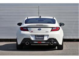 ワイドなリヤビュー♪