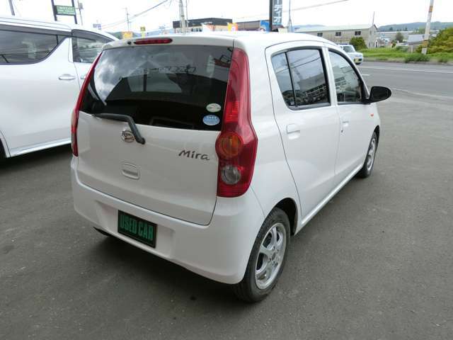 お車の買い取りも高価買取中です！年式の古いお車・修復車・不動車・なんでもご相談ください！
