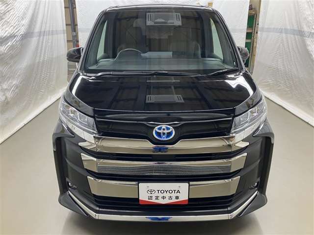 荷物をたっぷり載せて広々ドライビング♪夏でも冬でも、アウトドアやショッピングを思い切り楽しみましょう！