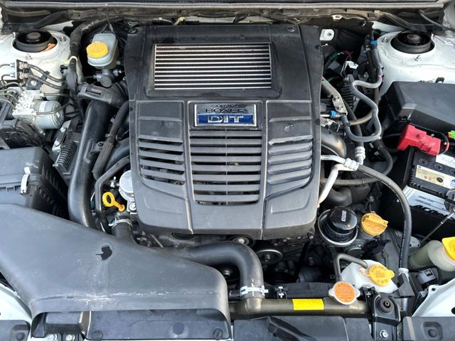 親切・丁寧な専門メカニックスタッフが応対！・車検・点検整備・事故等の修理などアフターサービスも安心。お車のカスタマイズもネクステージのサービススタッフまでご相談ください！