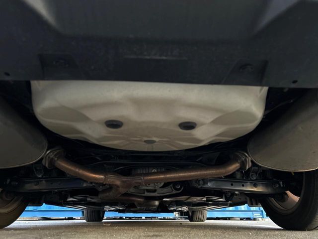 下回りがきれいなうちに、防錆加工の施工がオススメ。降雪地域はもちろん、沿岸部にお住いの方や、趣味でマリン・ウィンタースポーツをされる方にご好評いただいております。