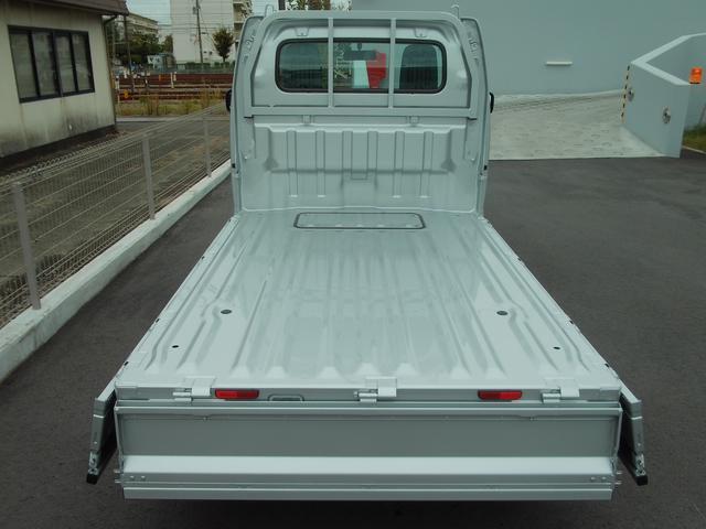 荷物の積み込み積み下ろしに便利な三方開です☆