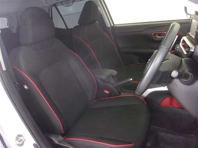 スッキリとした運転席周り！