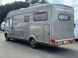 R1　デュカト　ハイマー　B534DL　乗車定員6名　就寝定員目安4名　車両サイズ699cm×222cm×317cm　ナビ　ETC　Bカメラ　クルーズコントロール