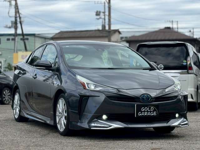 モデリスタ（F・S・LEDデイライト）TRD（R・RS・Fガーニッシュ・マフラー）デジタルインナーミラー　TSS　BSM　Pシート　純正9インチフルセグナビ　ETC2.0　社外17インチAW　Cソナー