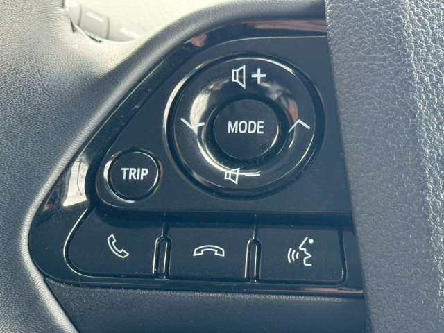 ステアリングスイッチ　ハンズフリー