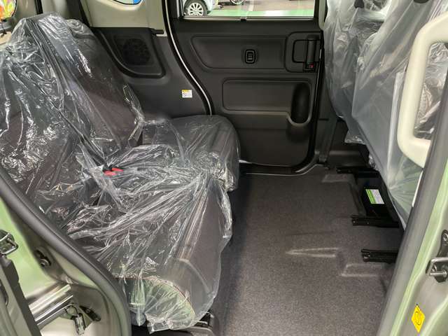 ■下取り高額査定■　展示車が足りておりません。仕入れ強化中。大切に乗られていたお車をしっかりと高額査定させていただきます。オプションもしっかりと査定させていただきます。