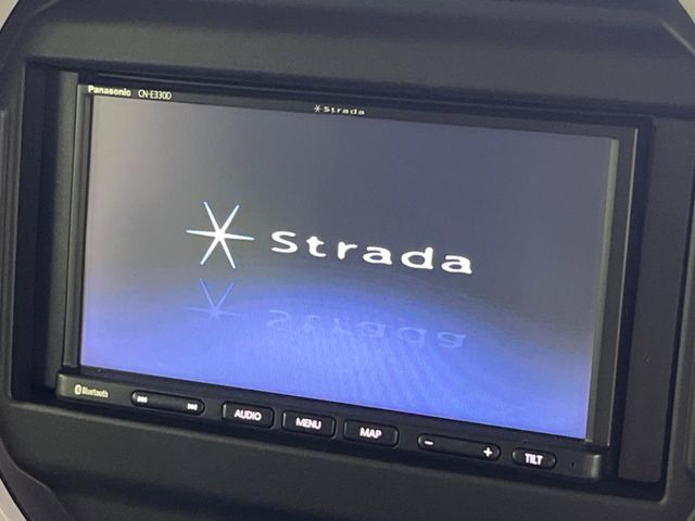 【ナビゲーション】目的地までしっかり案内してくれる使いやすいナビ。Bluetooth接続すればお持ちのスマホやMP3プレイヤーの音楽を再生可能！毎日の運転がさらに楽しくなります！！