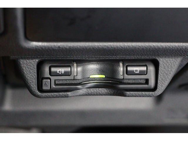 純正ETCビルトインカバーにETC2.0を装備。