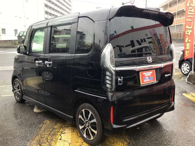https://pit-in-rijyo.co.jp/　お得な情報満載の弊社ホームページもぜひご覧ください！　納車ブログやスタッフの日々のことなど当店のことを詳しくご覧いただけます！！