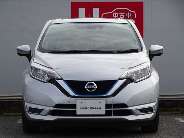 正面になります。