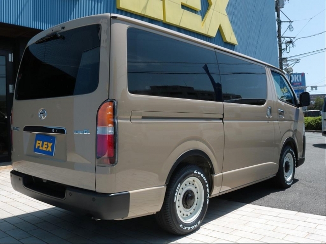 トヨタ ハイエースバン 2.8 スーパーGL ロング ディーゼルターボ
