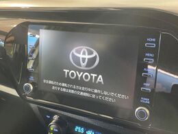 【8インチ　ディスプレイオーディオ】大画面のディスプレイはAppleCarPlayやAndroidAutoが利用可能。大きな画面でスマホナビアプリ等が利用いただけます♪