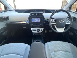 グループ総在庫数約30，000台！！全国の系列店からメーカー・車種問わずご紹介出来るので、あなたにピッタリのお車が見つかるはずです♪まずはお問い合わせ下さい☆