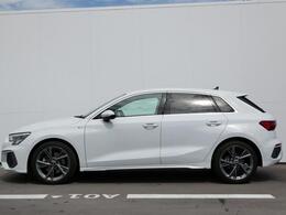 気になる車両がございましたら、お気軽に店舗までご連絡くださいませ。TEL 00786003398149(通話料無料)担当　手塚までご連絡お待ちしております