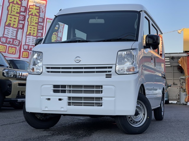 軽自動車、中古車、登録(届出)済未使用車各種オールメーカー取扱い！！在庫150台！！！最大120回ローンも可能です！是非、車のご購入をお考えなら、ご相談下さい♪♪