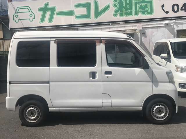 当店のお車をご覧いただきましてありがとうございます。お車についてのご質問やお見積りのご依頼、ご購入にあたってのご相談などお気軽にお問い合わせ下さい！電話番号は「0463-73-5771」です。