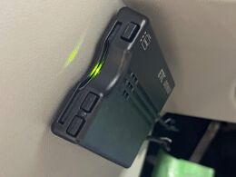 【ETC】高速道路の料金所をストレスなく通過！話題のスポットやサービスエリアに多い「スマートIC」利用時は必須のアイテムです。当店でセットアップを実施、ご納車当日からすぐにご利用いただけます！
