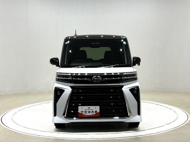 細部にメッキパーツの煌き。大人の感性に響く洗練さを身にまとった後期タントカスタムが入荷致しました。