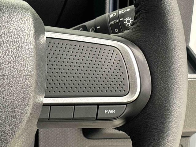 Dassist切り替えステアリングスイッチでシーンに合わせて2つの走行モードの切り替えが可能！加速したい時に便利なパワーモード。燃費重視のスマートな走りのエコモード。
