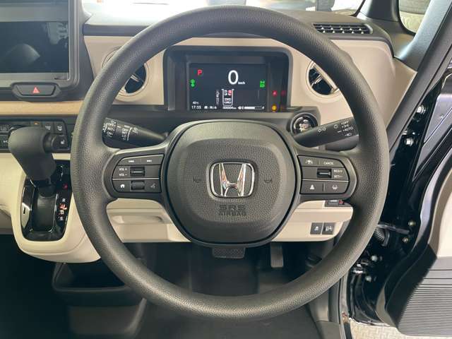 運転席周りに大きな傷、汚れ、へたりなどなく良質な状態です！