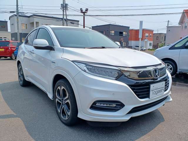 中古車は同じ物はありません。年式や距離・色などが同じでも車輌状態によって価格は異なる物です。納得の一台をお求めならば・・・オートショップトガシへまずはお電話を！！　TEL：011-398-3580
