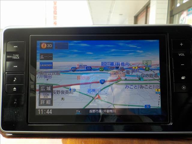 4WD☆ターボ☆純正8型ナビフルセグTV☆Bモニター☆ETC☆ウッド調パネル☆LEDヘッドライト☆LEDフォグ☆LEDテール☆リアパーキングセンサー☆スマートアシストII☆アイドリングストップ☆禁煙車