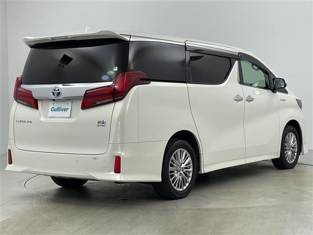 【右斜後】ガリバーの保証は、走行距離が無制限！電球や消耗品、ナビ等の社外品も保証対象。末永いカーライフに対応する充実した保証内容（保証期間によって保証内容は変わります。)