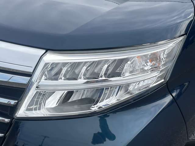 ライトの黄ばみもなくキレイな状態を保たれております。