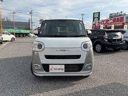 ■□■□■ 軽自動車も普通車も在庫数は 約6000台！！  グループ年間販売台数は20000台！！ 大量販売・大量仕入で1台あたりのコストを削減しています！！  ■□■□■