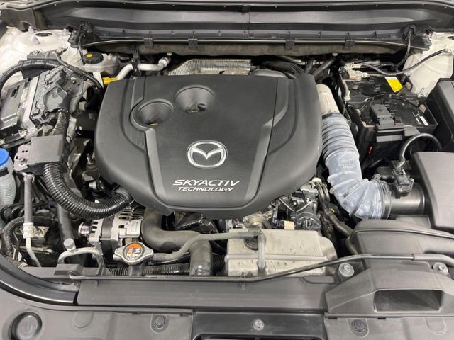 親切・丁寧な専門メカニックスタッフが応対！・車検・点検整備・事故等の修理などアフターサービスも安心。お車のカスタマイズもネクステージのサービススタッフまでご相談ください！