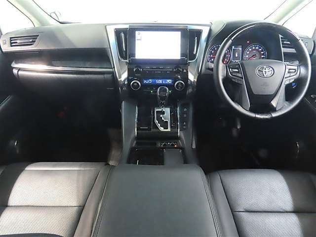 室内も専門のスタッフによる清掃済みでキレイです。是非一度ご覧下さい！