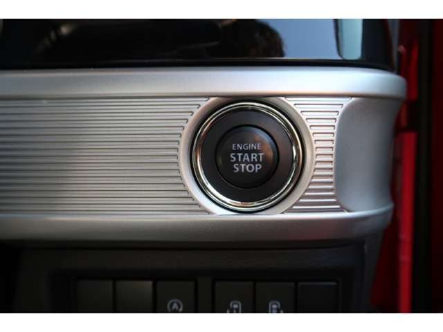 在庫車は店舗を移動している場合がございますので、御来店前に在庫の確認をして頂きます事をお勧めいたしております。