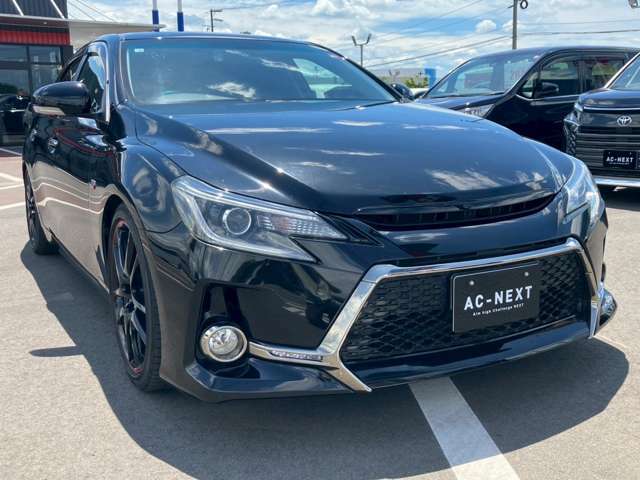 働いているスタッフは、中古車販売に携わってきたスタッフばかりなので車の知識やアドバイスはお任せください。「買ってよかった」「乗って楽しい」と思える一台のご提供をお約束します！