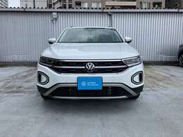 （フロントマスク）時速200kmh以上でも安定した走行が出来るように、空力とデザインを両立した設計がされております。