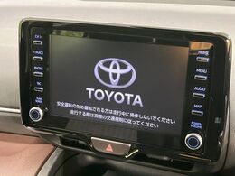 【純正8インチメモリーナビ】人気の純正ナビを装備。オーディオ機能も充実しており、Bluetooth接続すればお持ちのスマホやMP3プレイヤーの音楽を再生可能！毎日の運転がさらに楽しくなります！！